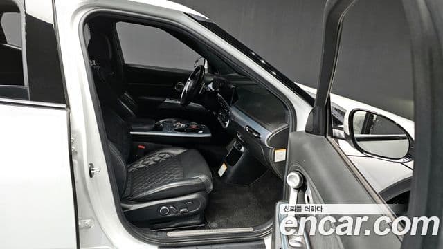 Genesis GV60 Standard, 2022 11