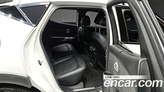 Genesis GV60 Standard, 2022 12