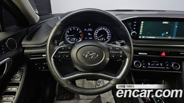 Hyundai Sonata (DN8) Premium Family, 2020 15