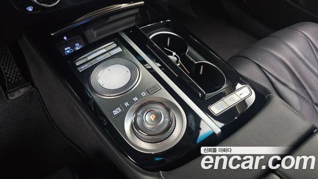 Genesis G80 (RG3) бензин 2.5 турбо AWD, 2022 9