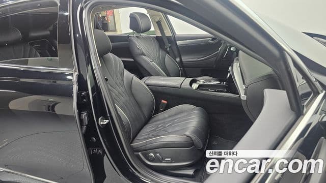 Genesis G80 (RG3) бензин 2.5 турбо AWD, 2022 11