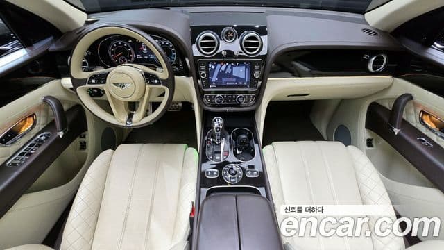 Bentley Bentayga, 2017 7