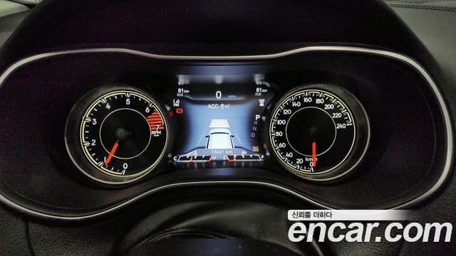 Jeep Cherokee(KL) 2.4 Limited AWD, 2022 8