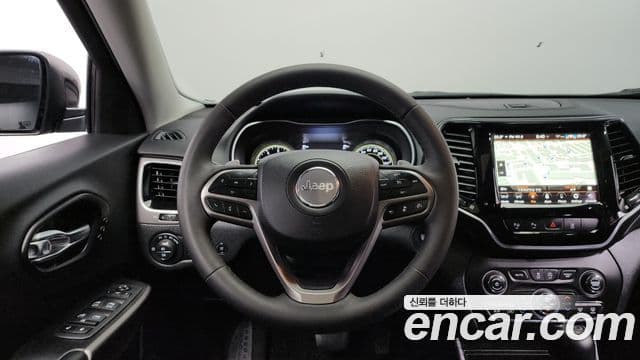 Jeep Cherokee(KL) 2.4 Limited AWD, 2022 13