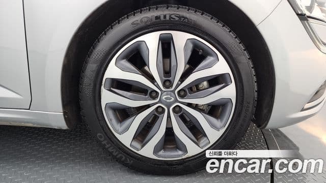 Renault Korea(Samsung) SM6 2.0 LPe LE (для людей с инвалидностью), 2016 все фото