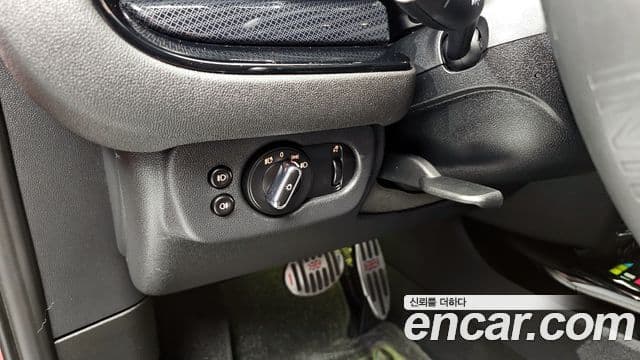 Mini Cooper D 클럽맨 2세대, 2020 14