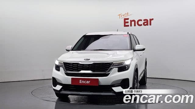 Kia Seltos Trendy, 2022 3