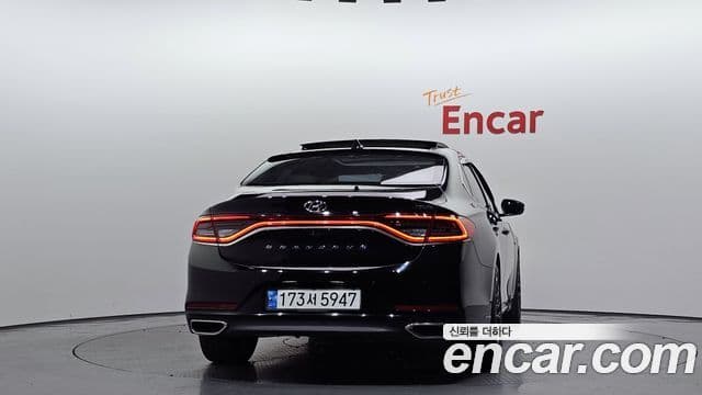 Hyundai Grandeur IG гибрид Special, 2018 4