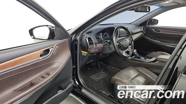 Hyundai Grandeur IG гибрид Special, 2018 10