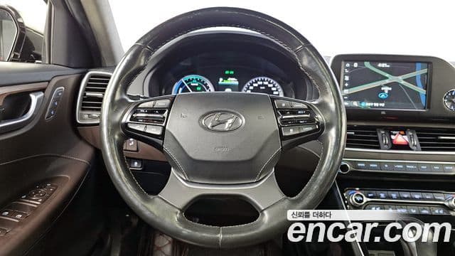 Hyundai Grandeur IG гибрид Special, 2018 13