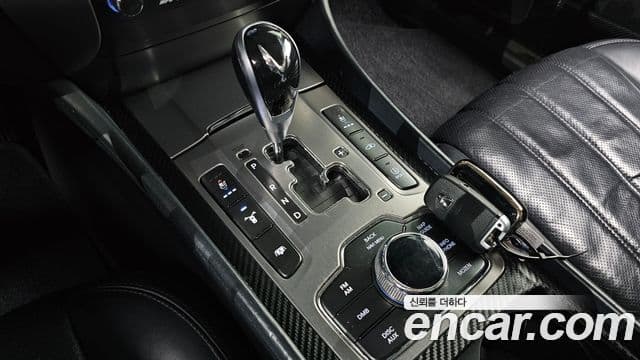 Hyundai Equus(новый кузов / новое поколение) Prestige, 2010 9