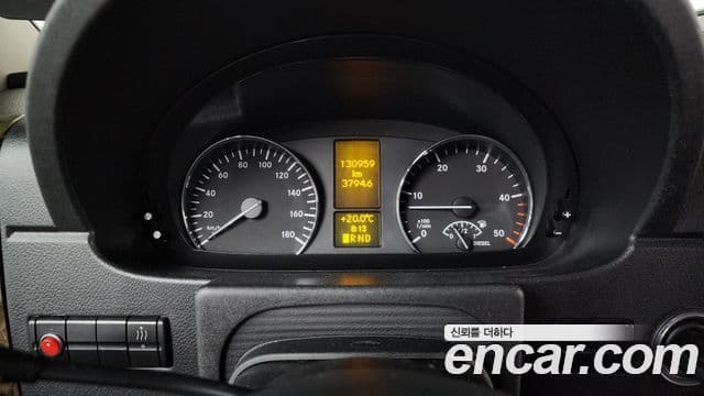 Mercedes-Benz 스프린터 W906, 2013 8