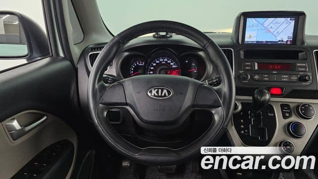 Kia Ray Luxury, 2014 13