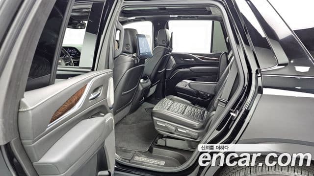 Cadillac Escalade 5세대 Sport Platinum, 2021 12