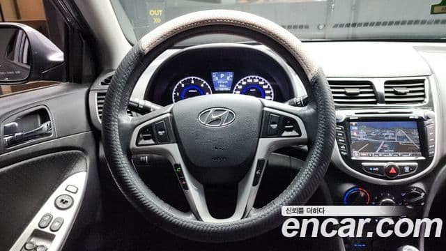 Hyundai Accent(новый кузов / новое поколение) Premier, 2012 13