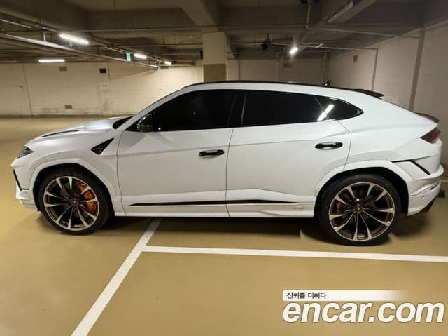 Lamborghini Urus 4.0 V8 S, 2023 все фото