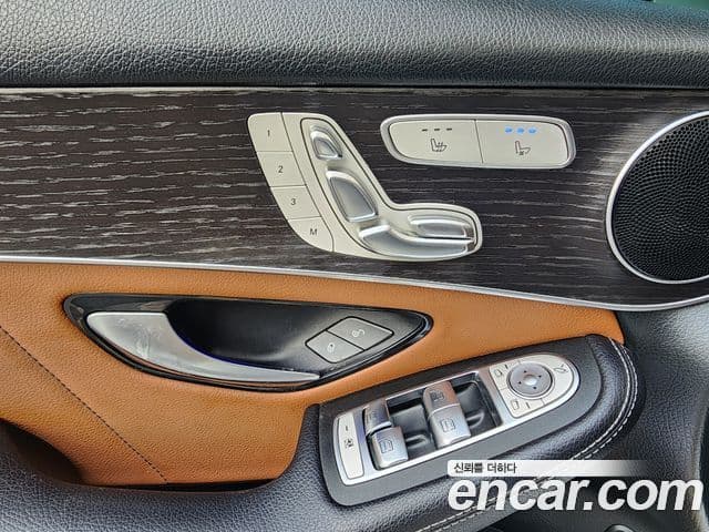 Mercedes-Benz GLC-класс X253 GLC300 4MATIC Premium купе, 2020 16