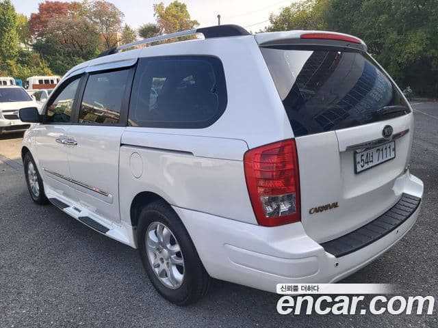Kia Carnival R топовая версия, 2013 8
