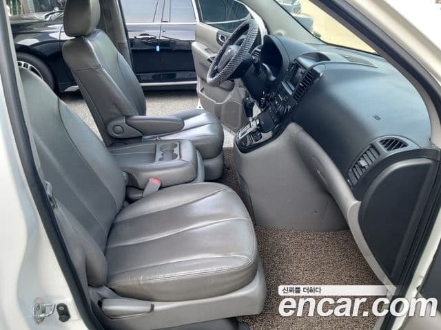 Kia Carnival R топовая версия, 2013 16