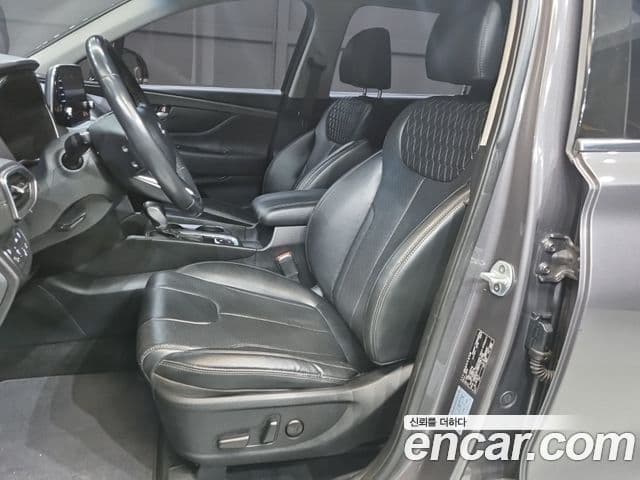 Hyundai Santa Fe TM Exclusive, 2019 16