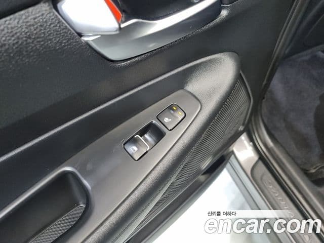 Hyundai Santa Fe TM Exclusive, 2019 17