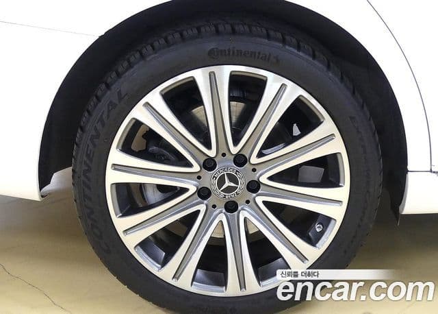 Mercedes-Benz E-класс W213 Exclusive, 2023 все фото