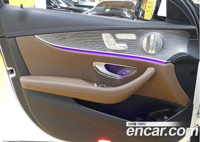 Mercedes-Benz E-класс W213 Exclusive, 2023 11