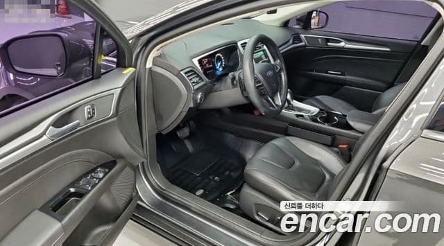 Ford 몬데오 4세대 Trend, 2015 10