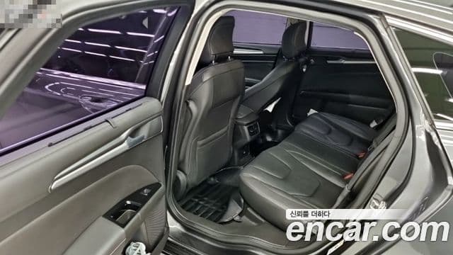 Ford 몬데오 4세대 Trend, 2015 16