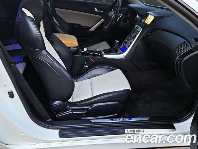 Hyundai Genesis купе GT-R, 2010 7