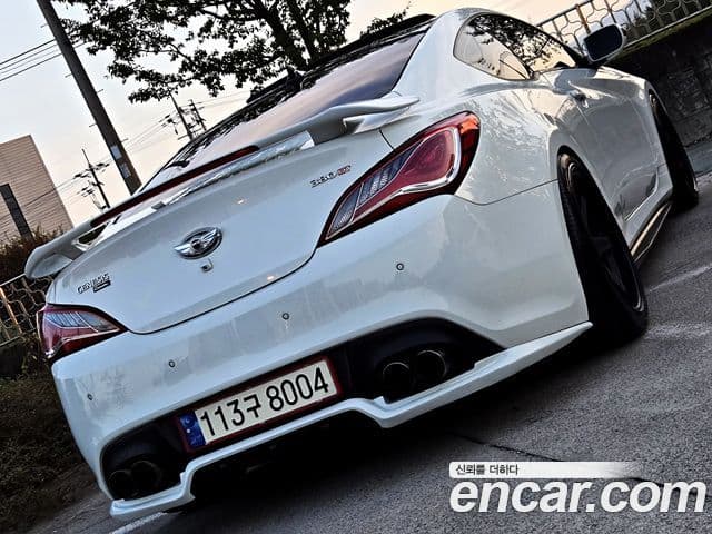 Hyundai Genesis купе GT-R, 2010 14