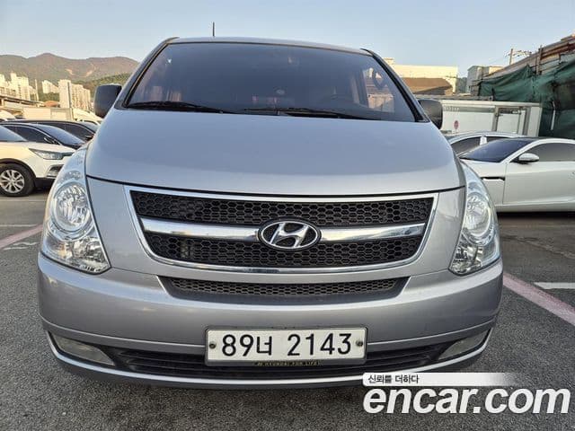 Hyundai Grand Starex CVX Luxury, 2015 1