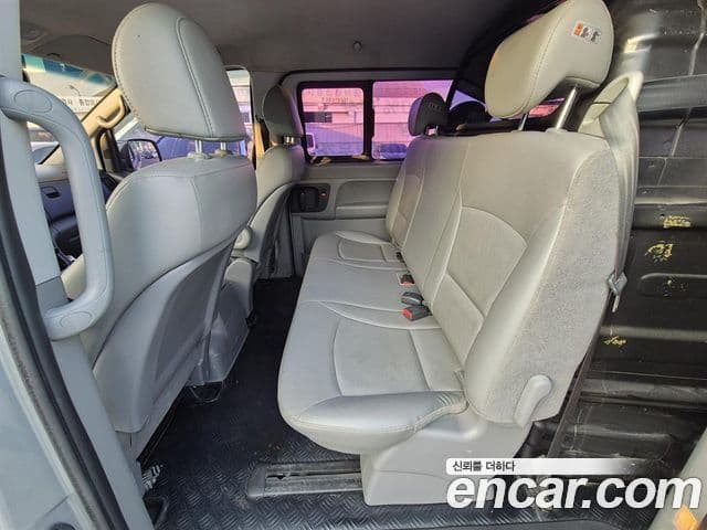 Hyundai Grand Starex CVX Luxury, 2015 13