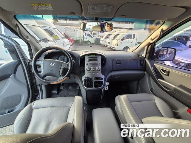 Hyundai Grand Starex CVX Luxury, 2015 14