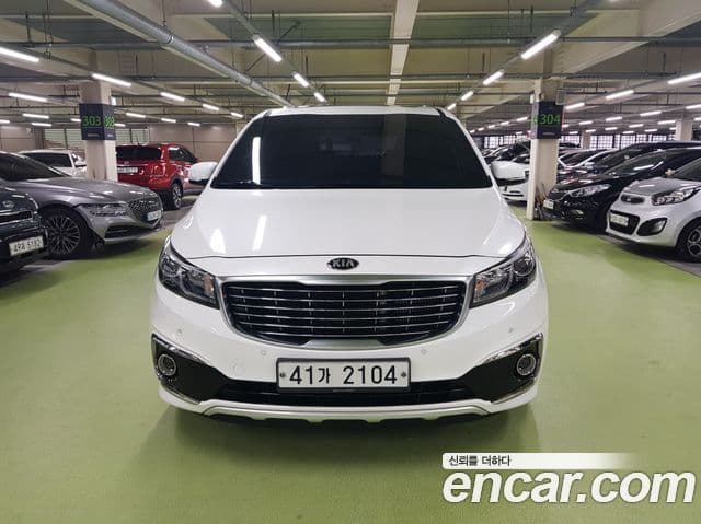 Kia All New Carnival Prestige, 2017 1