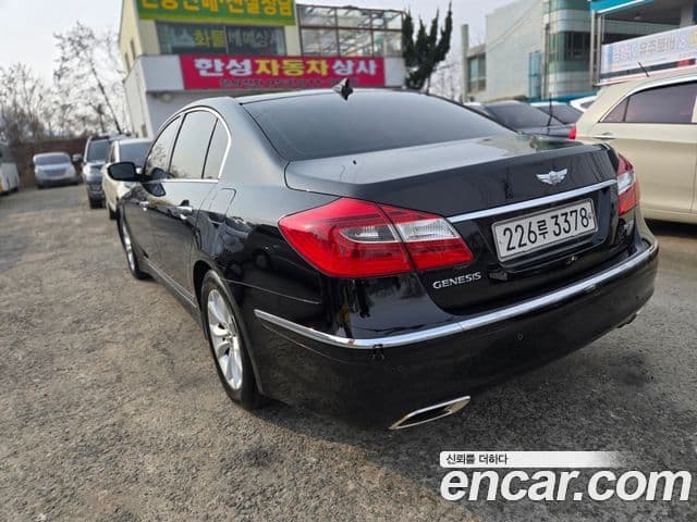 Hyundai Genesis Prime Pack, 2013 13