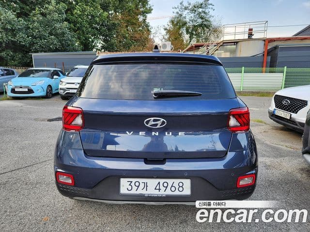 Hyundai Venue Modern, 2020 4