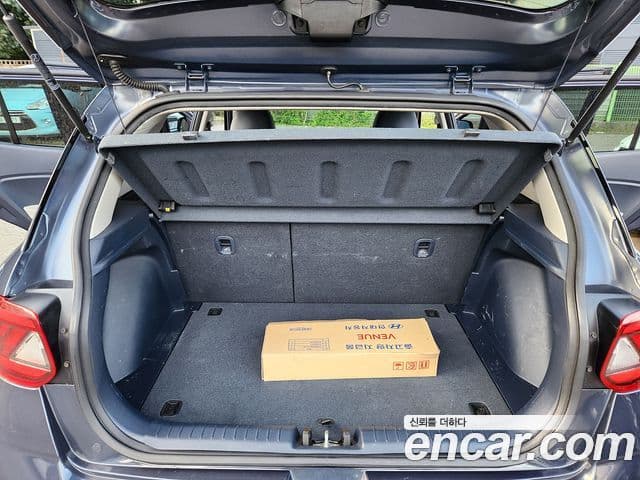 Hyundai Venue Modern, 2020 15