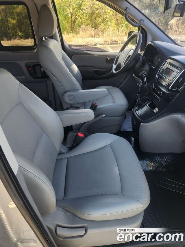 Hyundai Grand Starex Smart, 2017 11