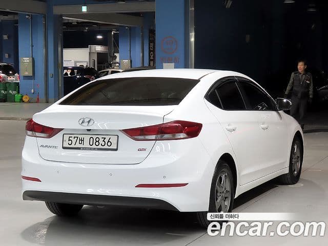 Hyundai Avante AD Style, 2017 4