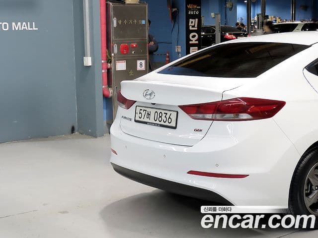 Hyundai Avante AD Style, 2017 17