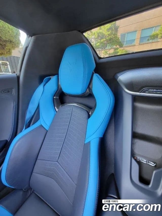 Chevrolet 콜벳 кабриолет, 2021 13