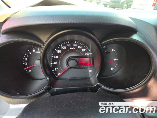 Kia Ray фургон / люксовая версия, 2017 7