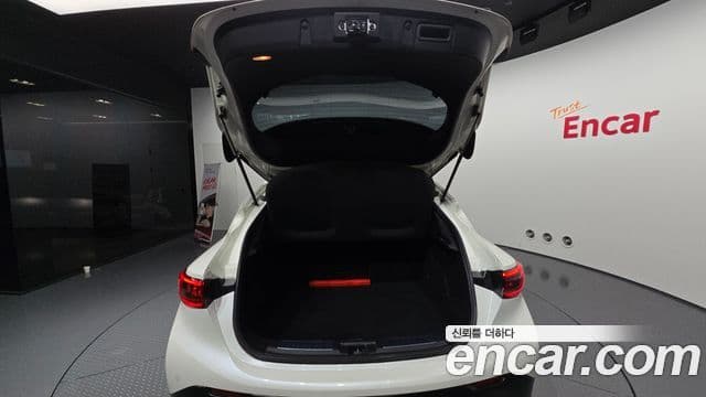 Infiniti QX30 2.0 Essential AWD, 2019 20