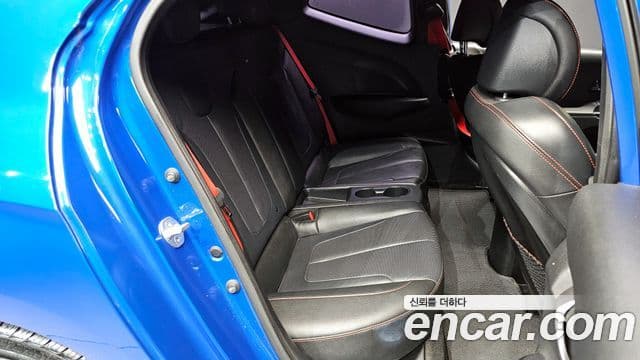 Hyundai Veloster (JS) Core, 2018 12