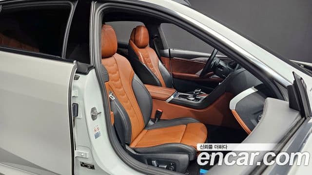 BMW 8시리즈 (G15) 840i xDrive M Sport Gran Coupe, 2022 12