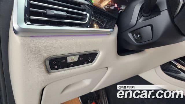 BMW X7 (G07) xDrive 40i M Sport 6인승, 2022 14