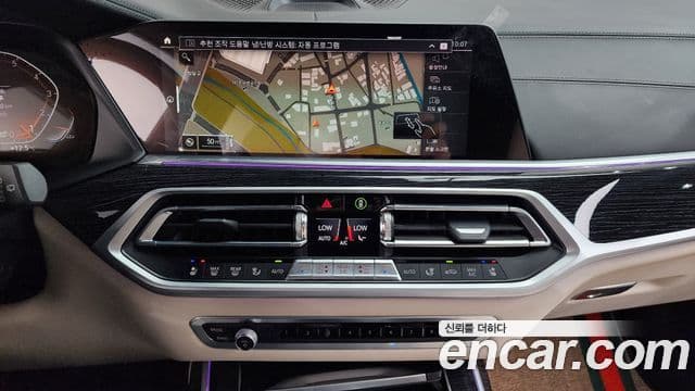 BMW X7 (G07) xDrive 40i M Sport 6인승, 2022 15
