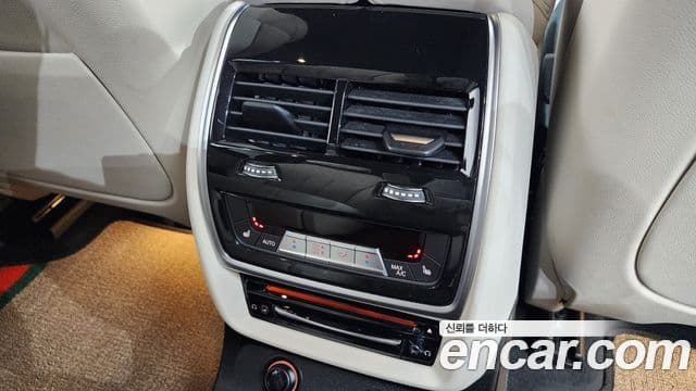 BMW X7 (G07) xDrive 40i M Sport 6인승, 2022 18