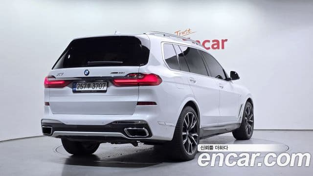 BMW X7 (G07) xDrive 40i M Sport 6인승, 2022 2